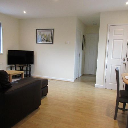20 Nightingale Gardens, Coton Park, Rugby Cv23 0Wt Apartment Ngoại thất bức ảnh
