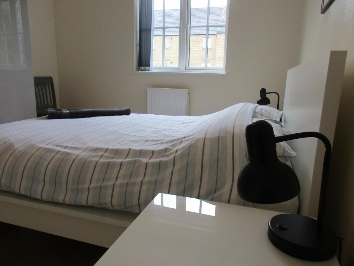 20 Nightingale Gardens, Coton Park, Rugby Cv23 0Wt Apartment Ngoại thất bức ảnh