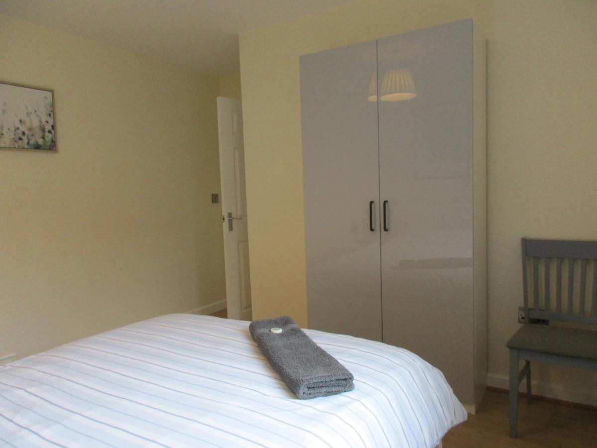 20 Nightingale Gardens, Coton Park, Rugby Cv23 0Wt Apartment Ngoại thất bức ảnh